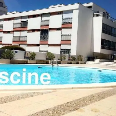 Club 4 Personnes Climatisation Wi-fi Piscine - Rossiconciergerie - Linge Inclus La Grande-Motte