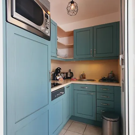 Club 4 Personnes Climatisation Wi-fi Piscine - Rossiconciergerie - Linge Inclus Lejlighed