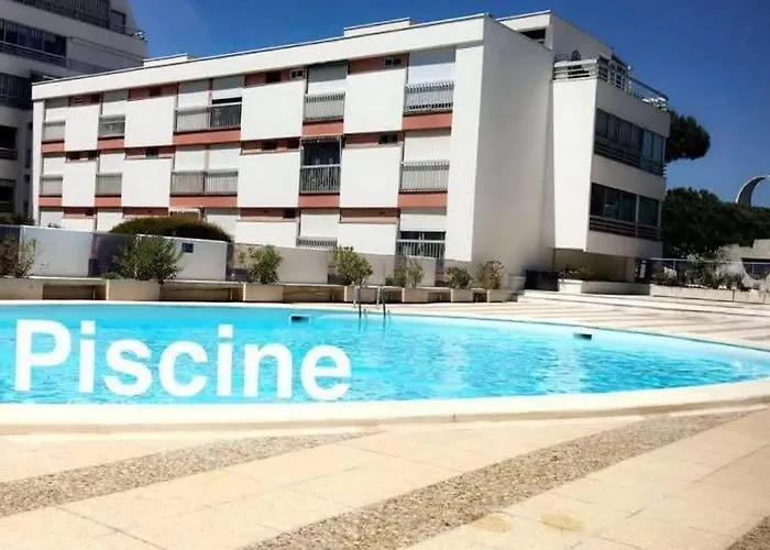 Club 4 Personnes Climatisation Wi-fi Piscine - Rossiconciergerie - Linge Inclus La Grande-Motte